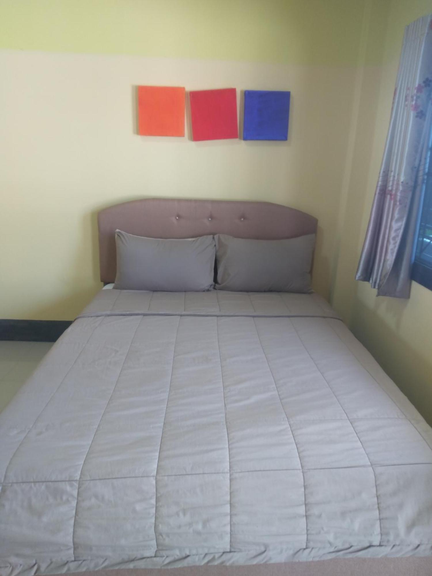 Sabuydee Place צ'יאנג ריי חדר תמונה